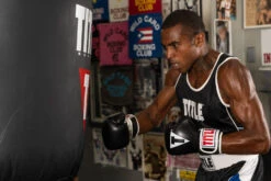 TITLE Classic Pro Style Training Gloves 3.0 33 TITLE Classic Pro Style Training Gloves 3.0 -Boxing Promotions Shop CVVTG3BK WH