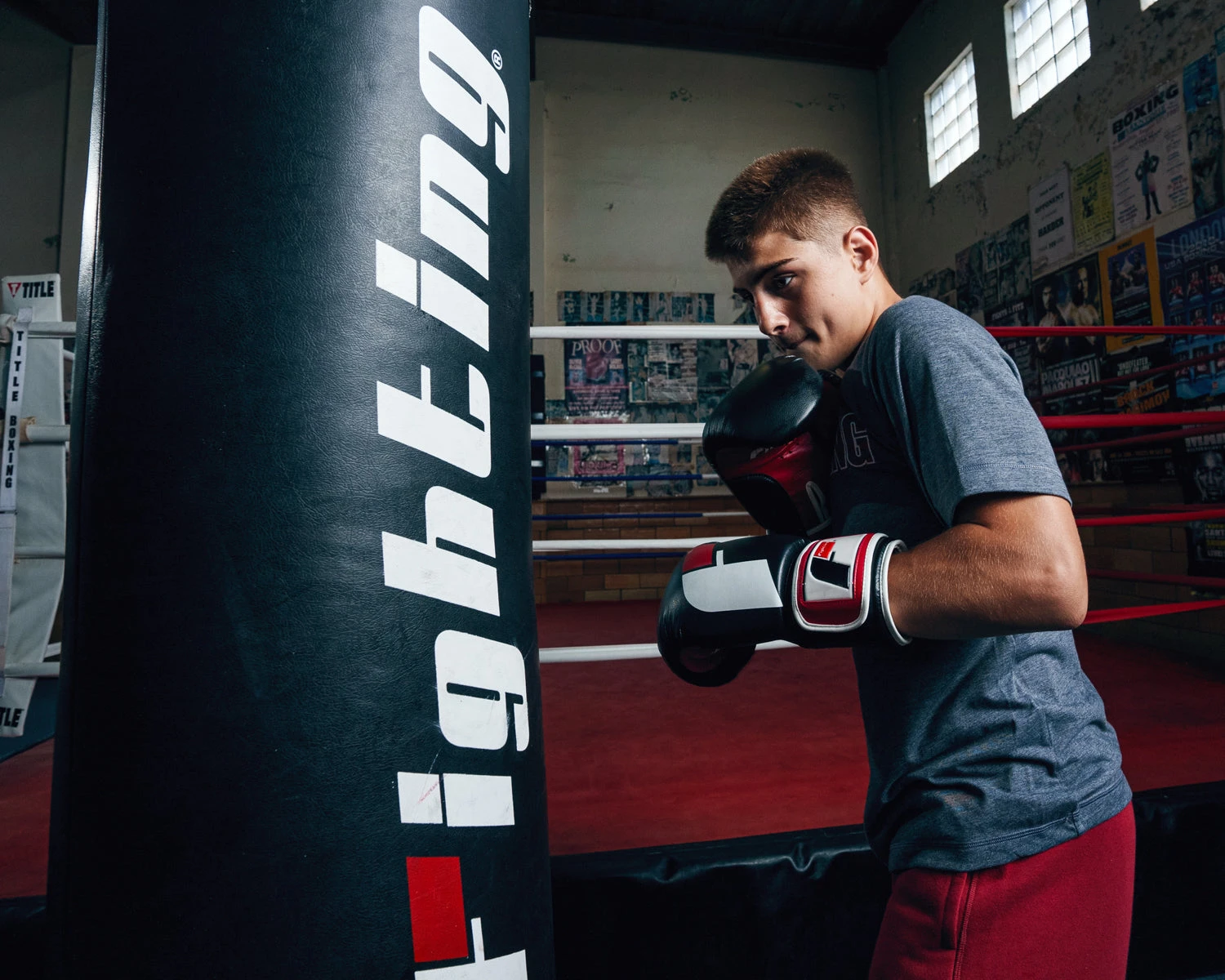 Fighting Big Logo Bag Gloves 10 Fighting Big Logo Bag Gloves - Image 10