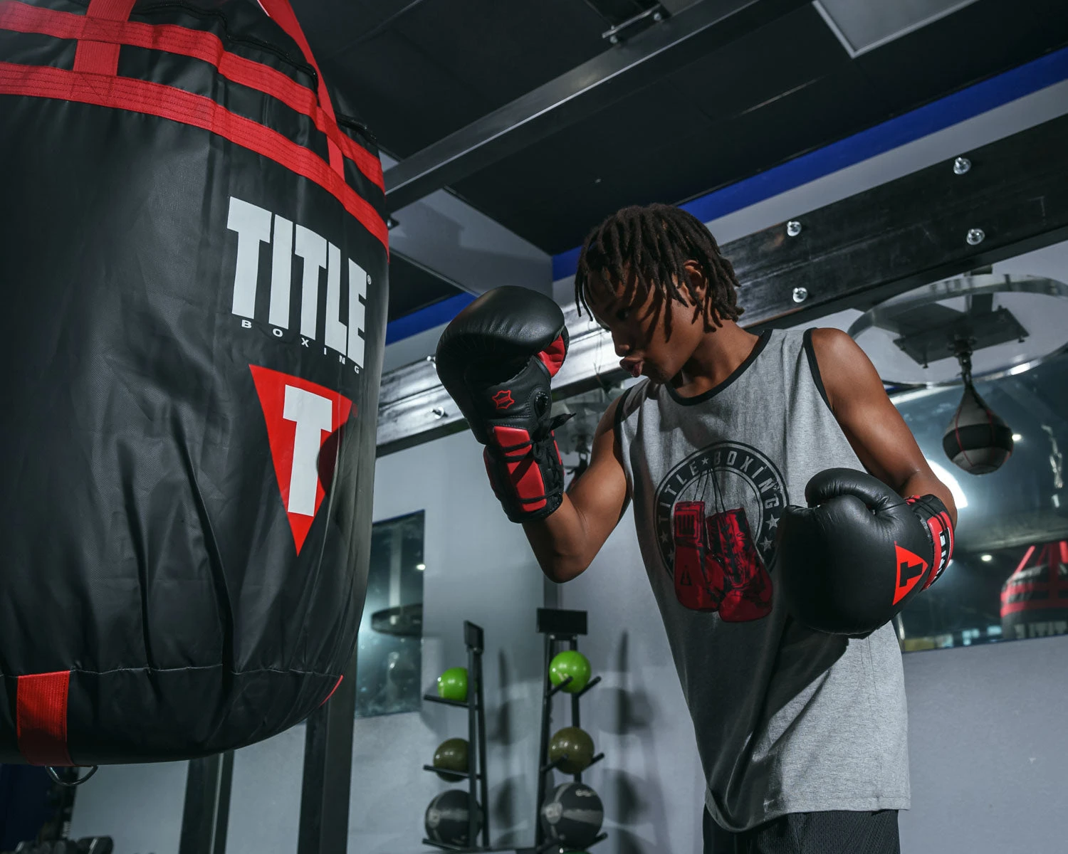 TITLE Boxing Gel Victor Sparring Gloves 2 TITLE Boxing Gel Victor Sparring Gloves - Image 2