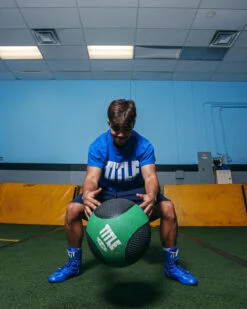 TITLE Boxing Rubber Medicine Balls -Boxing Promotions Shop MBR215 2