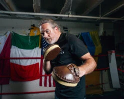 TITLE Boxing Retro Old School Punch Mitts -Boxing Promotions Shop ROSPMBR 3