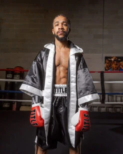 TITLE Boxing Fingertip Robe -Boxing Promotions Shop TSRFBKWH 1