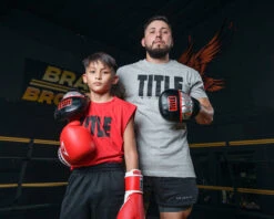 TITLE Boxing Valiant Micro Mitts -Boxing Promotions Shop VLTMMRDSV 5