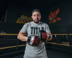 TITLE Boxing Valiant Micro Mitts -Boxing Promotions Shop VLTMMRDSV 7