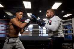 Fighting Freedom Leather Focus Mitts -Boxing Promotions Shop flfm2 bk bl 1