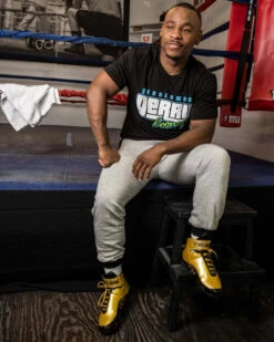 TITLE Boxing Old School Jogger Sweatpants 25 TITLE Boxing Old School Jogger Sweatpants -Boxing Promotions Shop osjsp gr 2