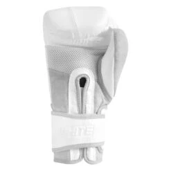 TITLE White Boxing Heavy Bag Gloves 11 TITLE White Boxing Heavy Bag Gloves -Boxing Promotions Shop whotbg 04